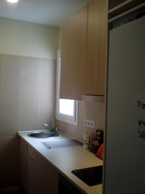Castel Apartments لوسبيتاليت دي يوبريغات المظهر الخارجي الصورة