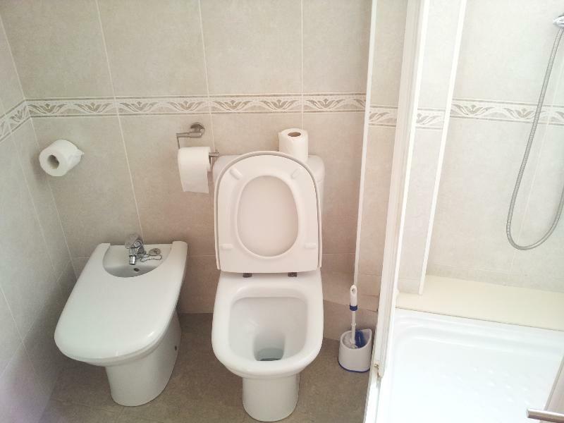 Castel Apartments لوسبيتاليت دي يوبريغات المظهر الخارجي الصورة